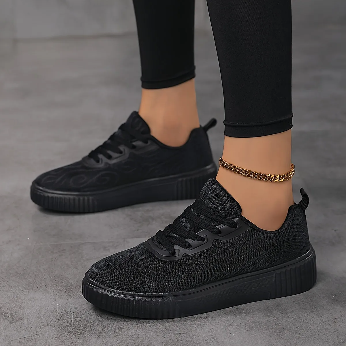 Relaxed and supportive orthopedic Sneakers
