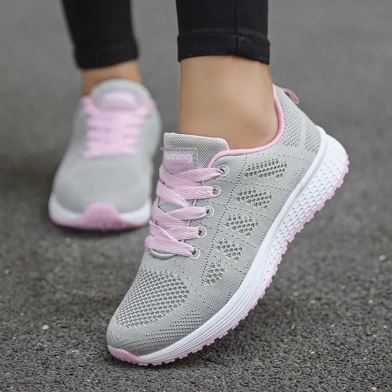 Relaxed and supportive orthopedic summer footwear