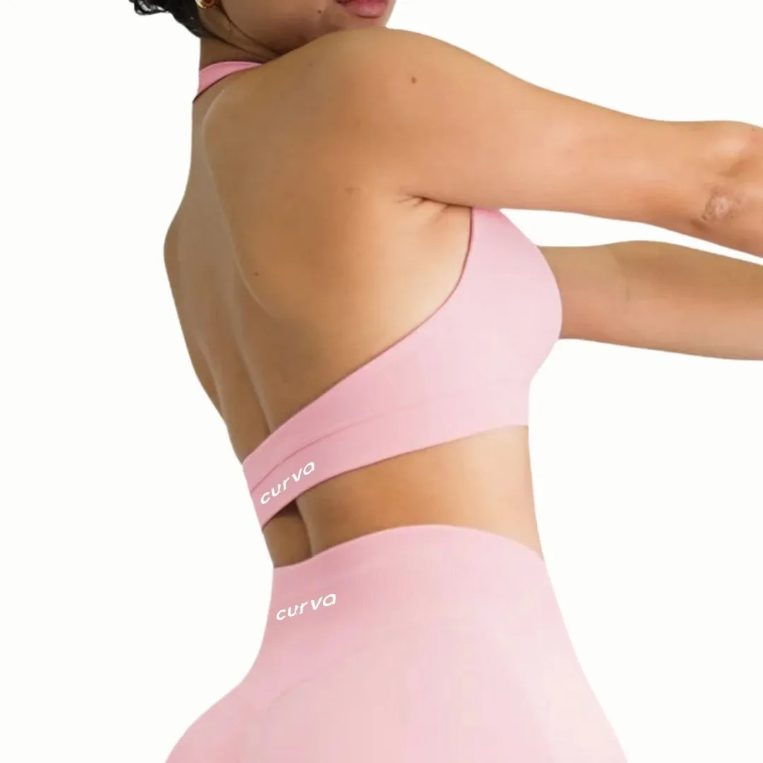 Sculpted Fit Seamless Halter Sports Bra