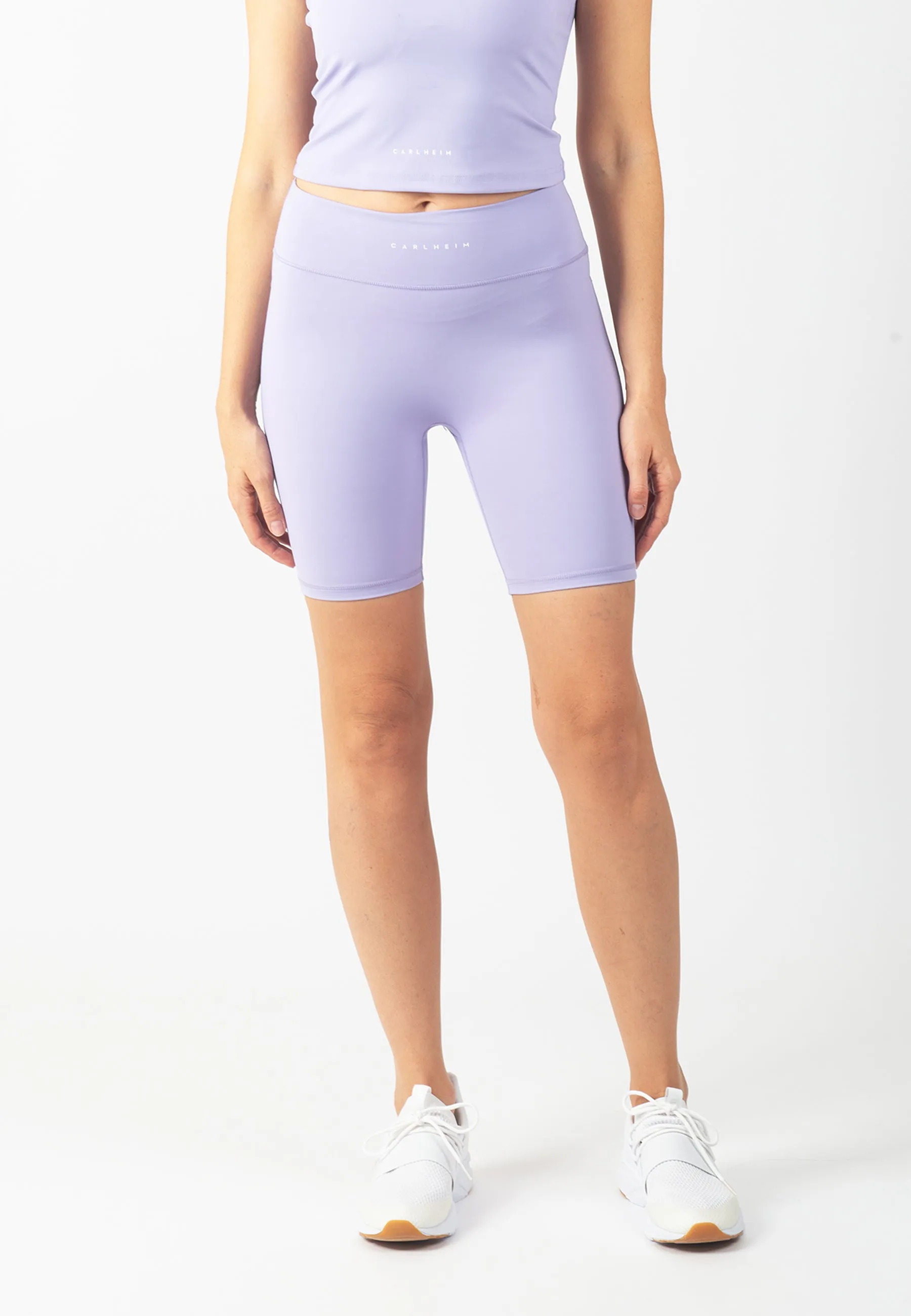Serenita Active Shorts 8"