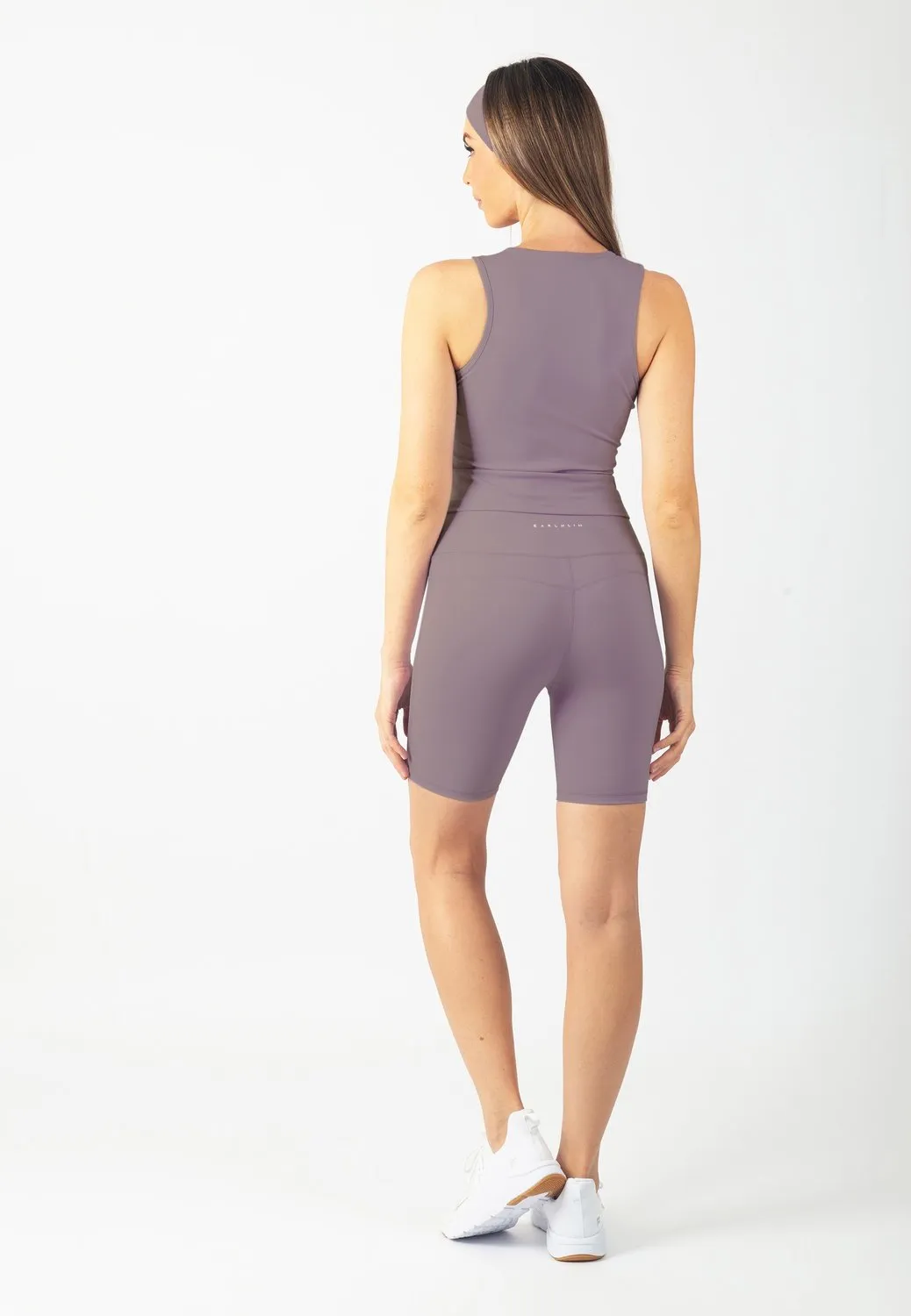 Serenita Active Shorts 8"