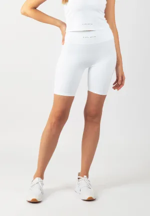 Serenita Active Shorts 8"