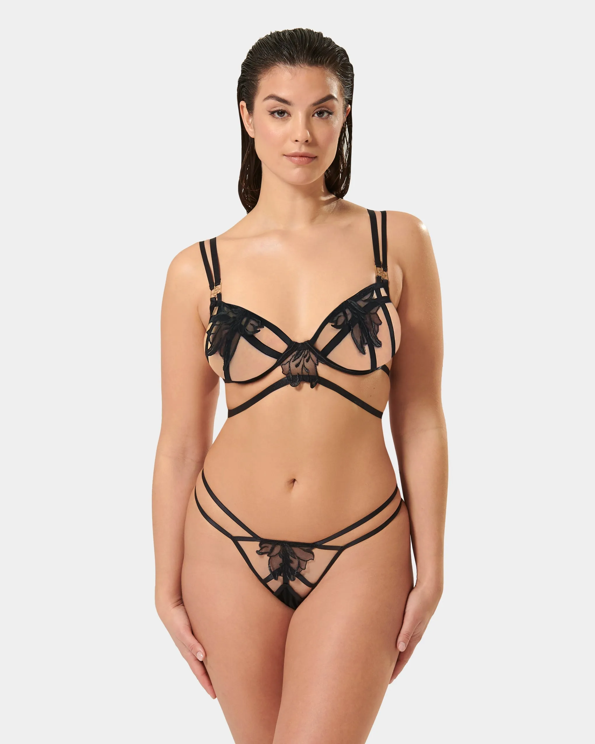 Set: Carla Black