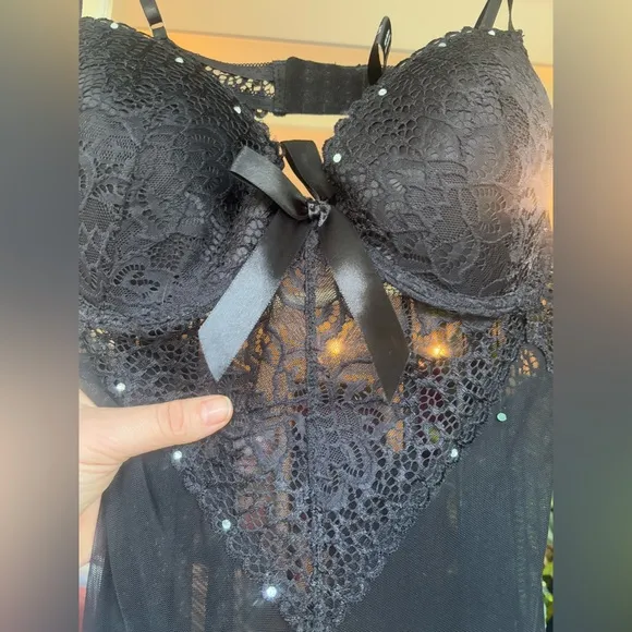 SEXY Gorgeous Lacy Sheer Black Long Lingerie Intimate Exposed by Magic Silk L