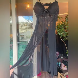 SEXY Gorgeous Lacy Sheer Black Long Lingerie Intimate Exposed by Magic Silk L