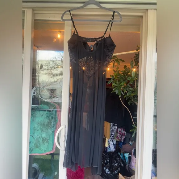 SEXY Gorgeous Lacy Sheer Black Long Lingerie Intimate Exposed by Magic Silk L
