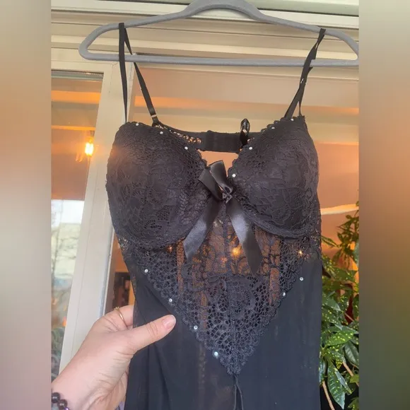 SEXY Gorgeous Lacy Sheer Black Long Lingerie Intimate Exposed by Magic Silk L