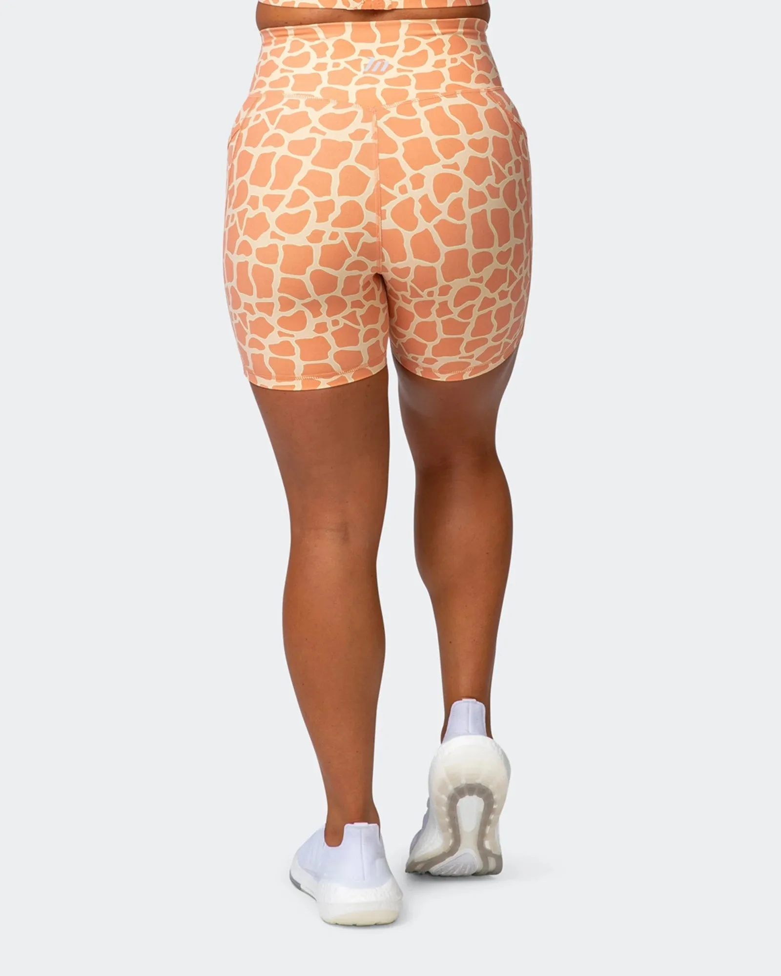 SIGNATURE POCKET BIKE SHORTS Paradise Giraffe Print