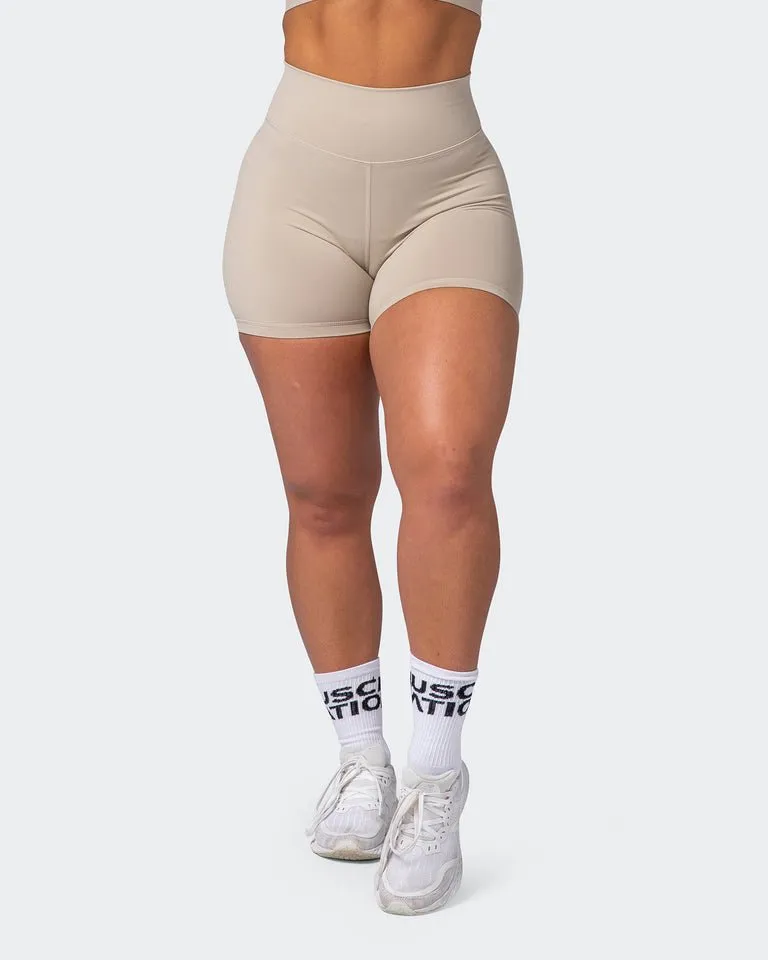 Signature Scrunch Bike Shorts Bone