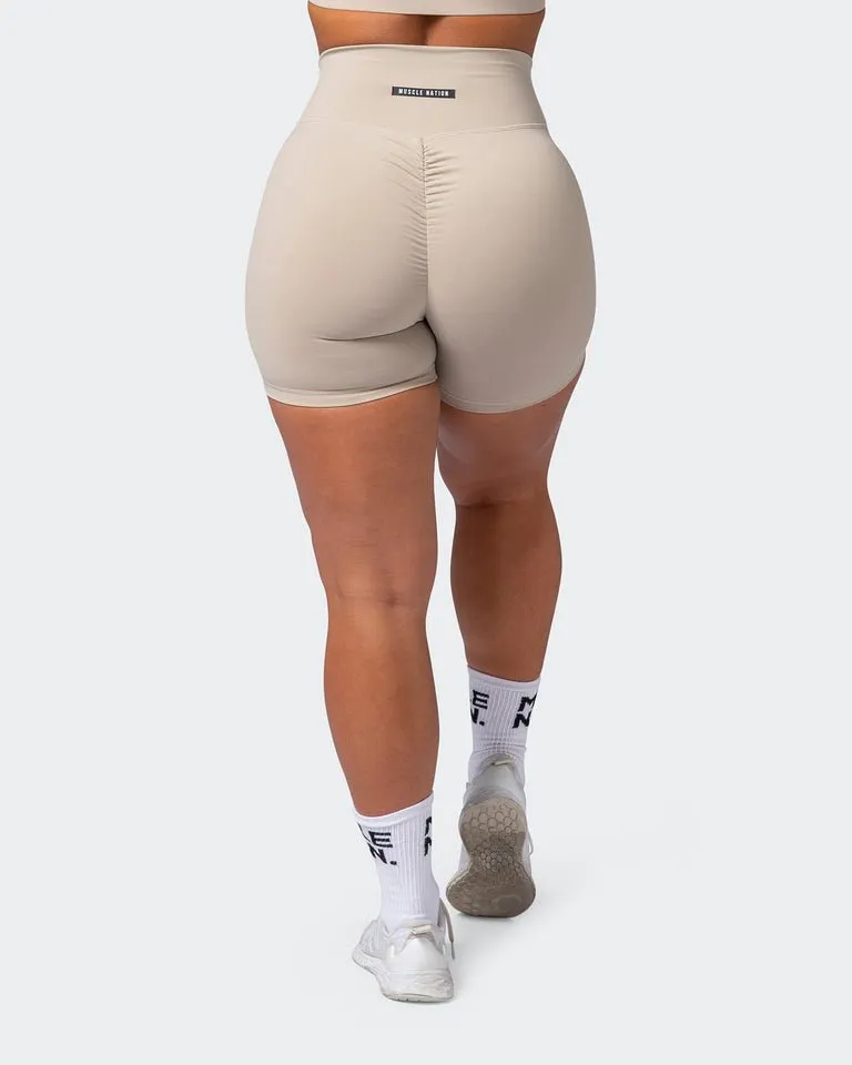 Signature Scrunch Bike Shorts Bone