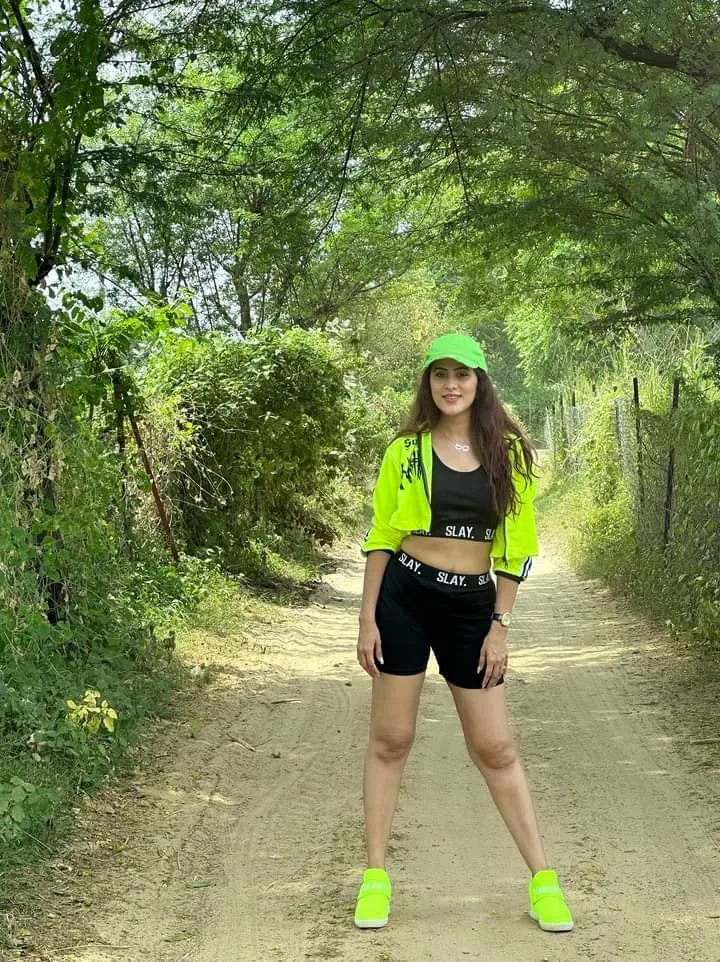 SLAY. Sport Women's Activewear Crop Top And Shorts Co-ord Set