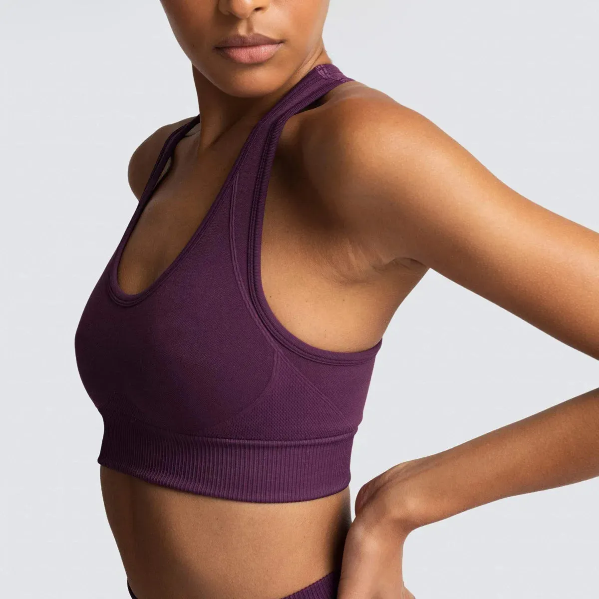 Solid Tight Sports Bra – Push-Up Gym Crop Top for Women 2025
