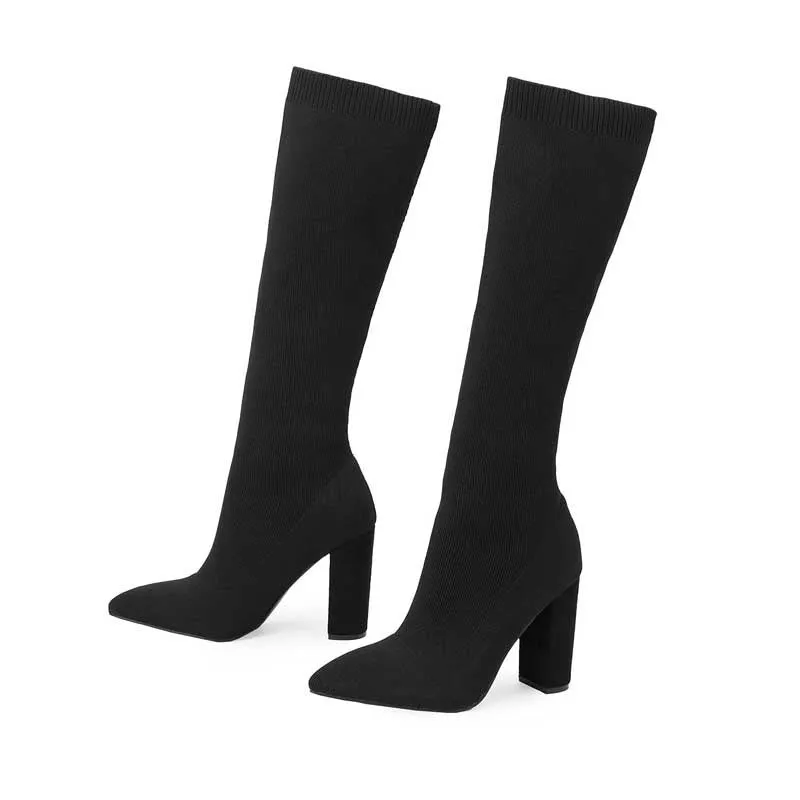 Stylish and supportive orthopedic footwear