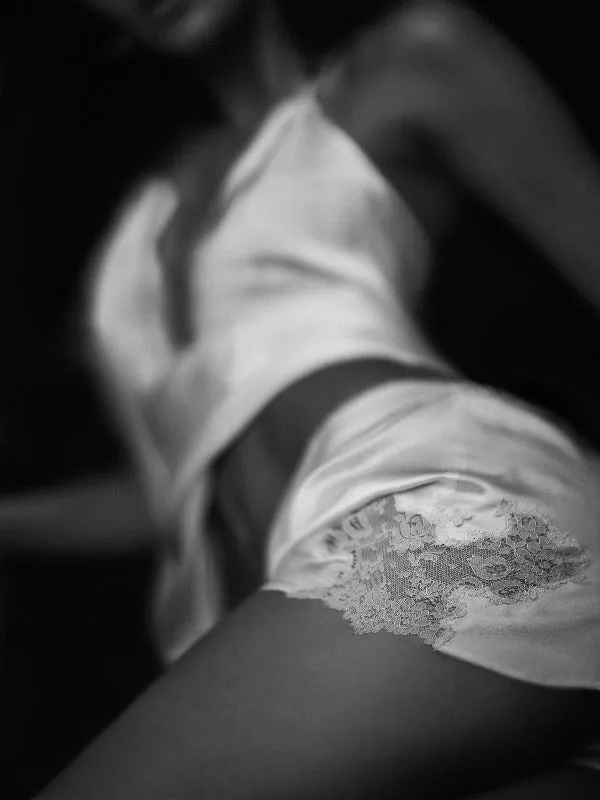 Suzane, Bloomers shorts in satin silk and Leavers lace
