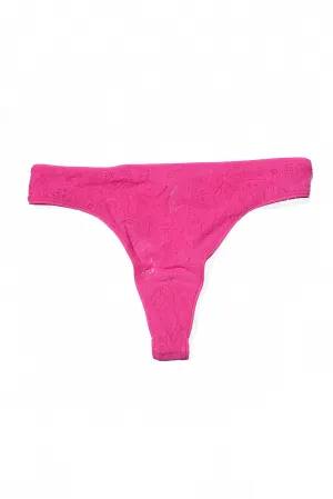 Tine Thong in Pitaya