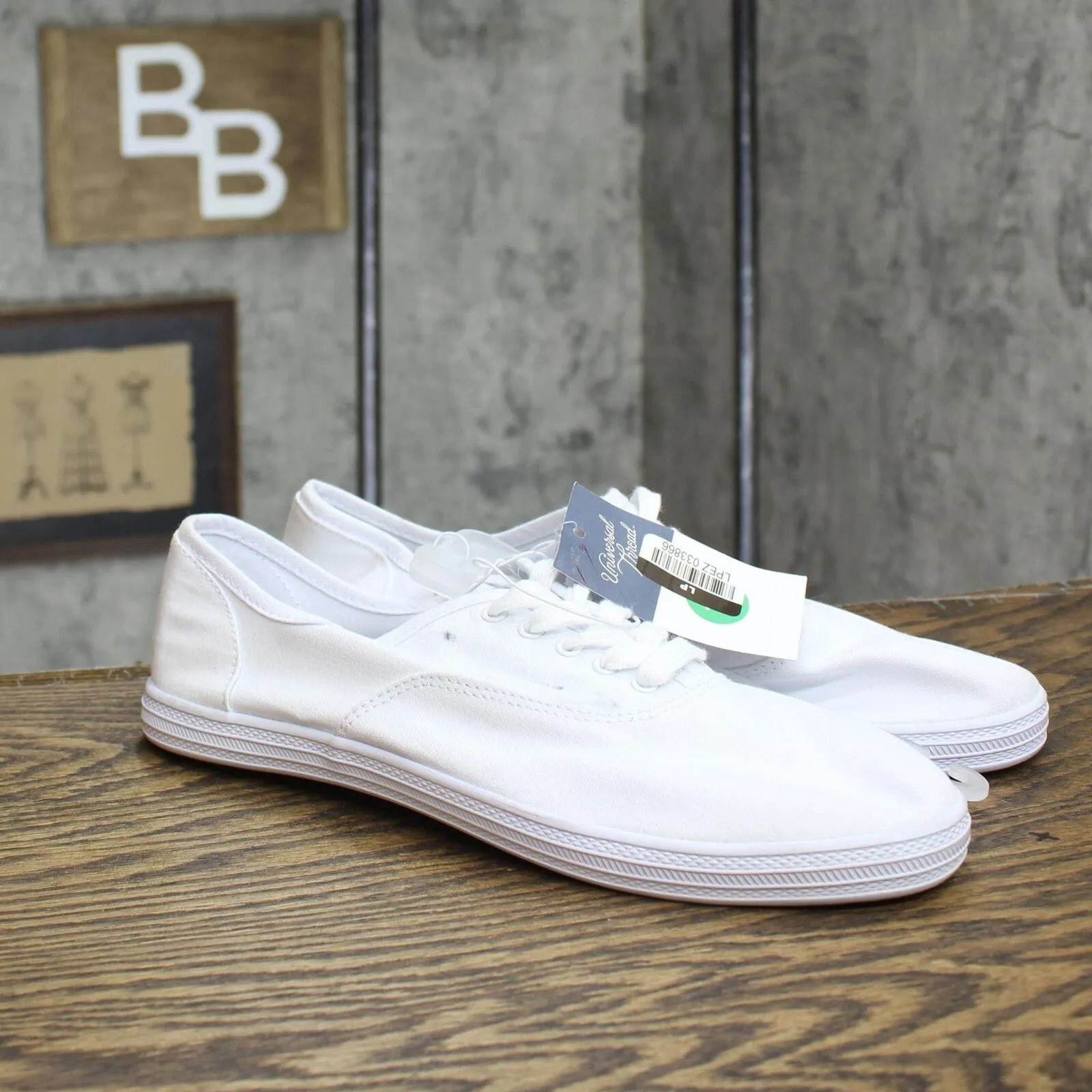 Universal Thread Women's Lunea Lace-Up Sneakers 76726877 White 10M