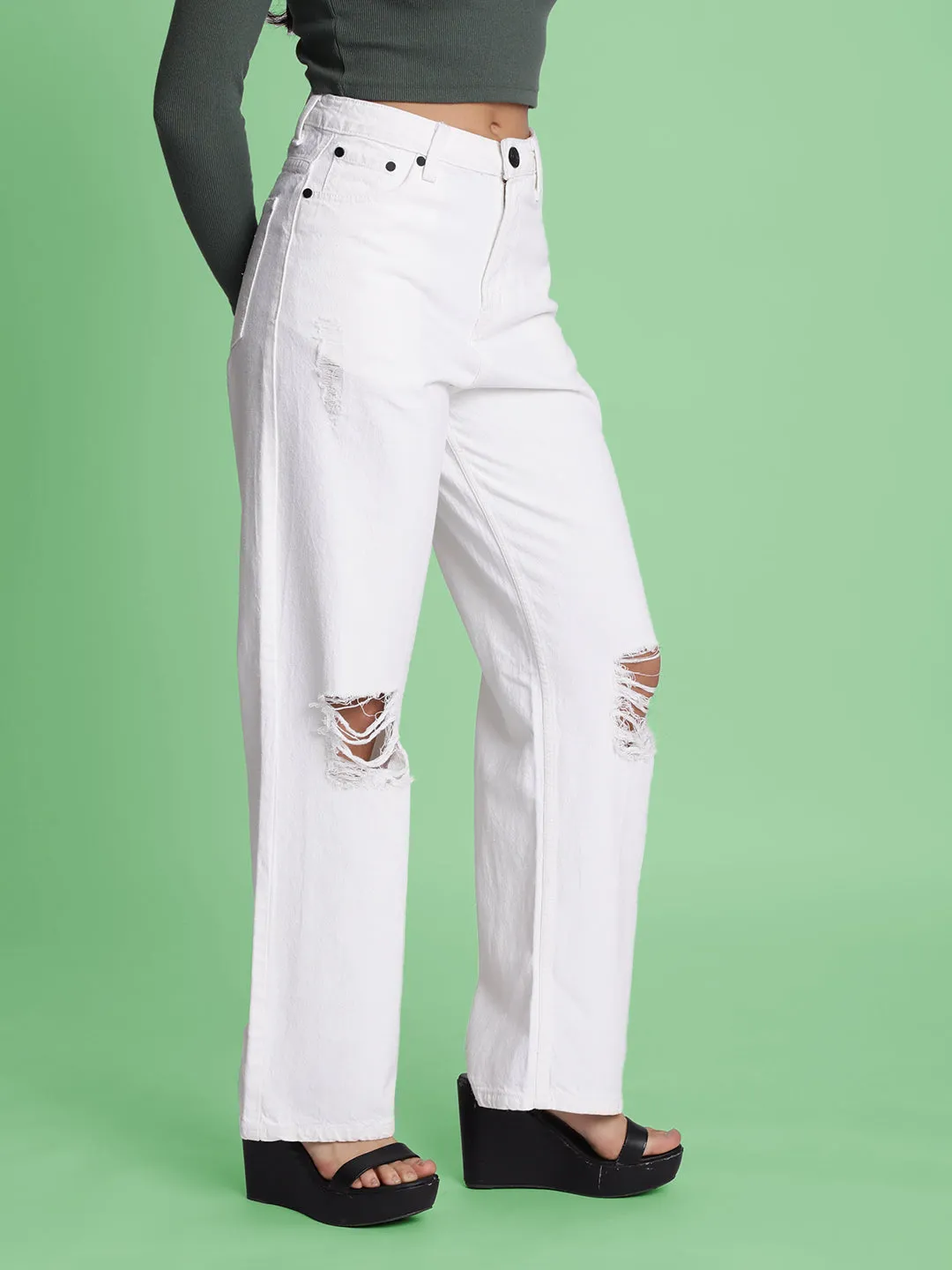 Women White Knee-Slash Relax Fit Jeans