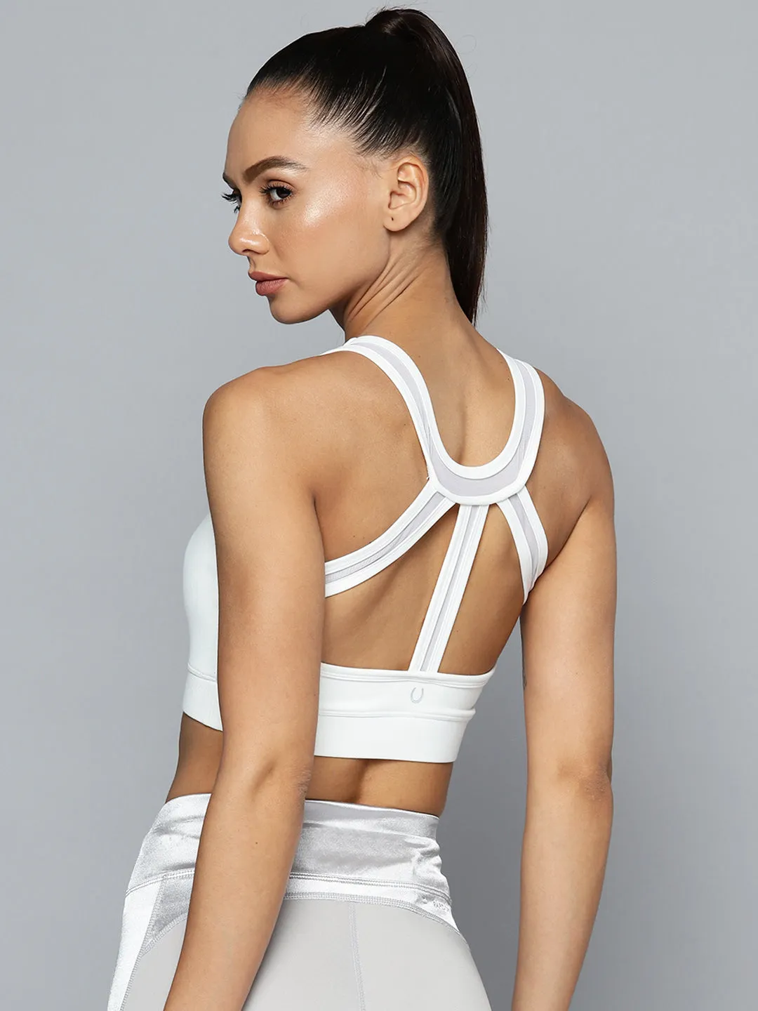 Women White Medium Impact Sports Bra With Back Mesh Multi Straps