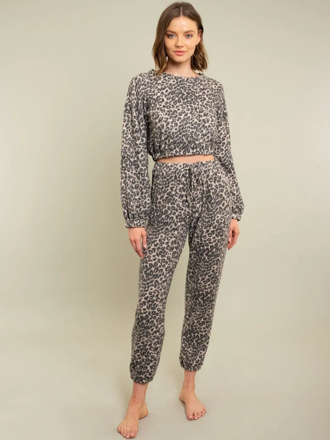 WOMEN'S 2 PC. CHEETAH PRINT