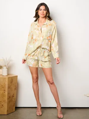 WOMEN'S LONG SLEEVE BUTTON UP TOP & ELASTIC WAIST SHORT LEAF PRINT 2PC. SET