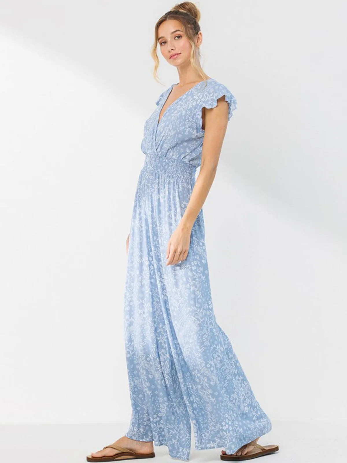 WOMEN'S SLEEVELESS V-NECK SMOCK WAIST FLORAL JUMPSUIT